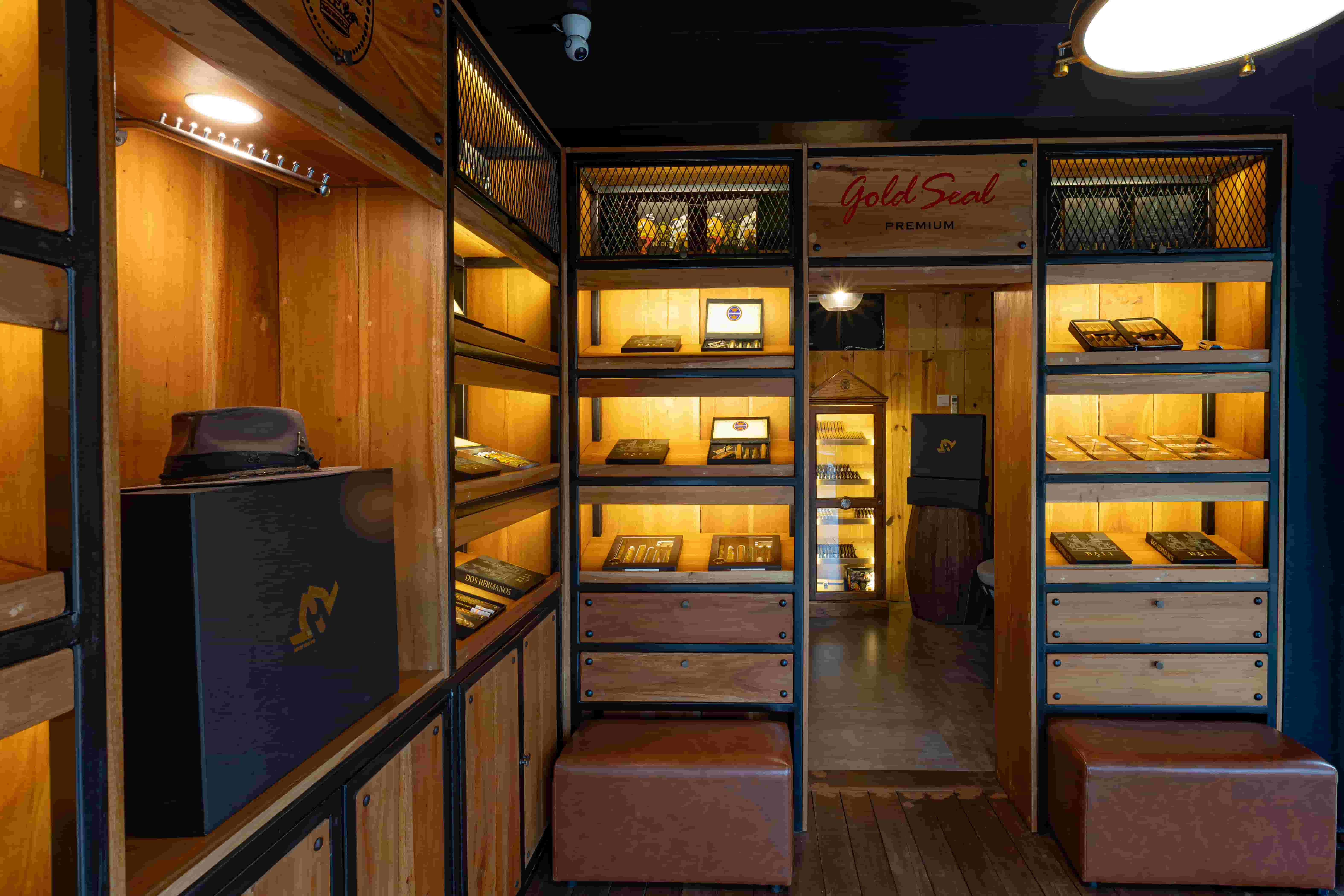 Dos Hermanos - Gallery image 1