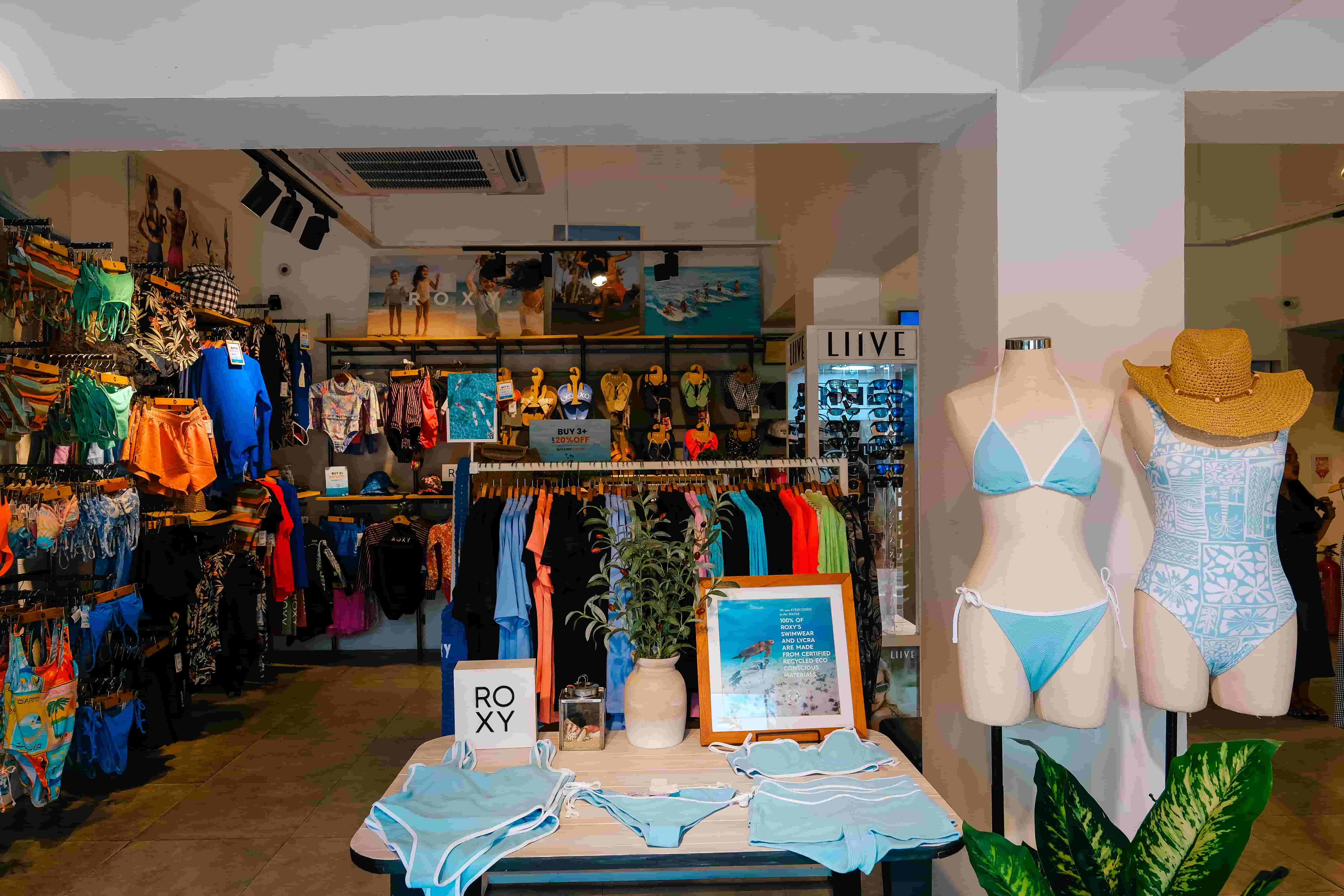 Roxy - Gallery image 1